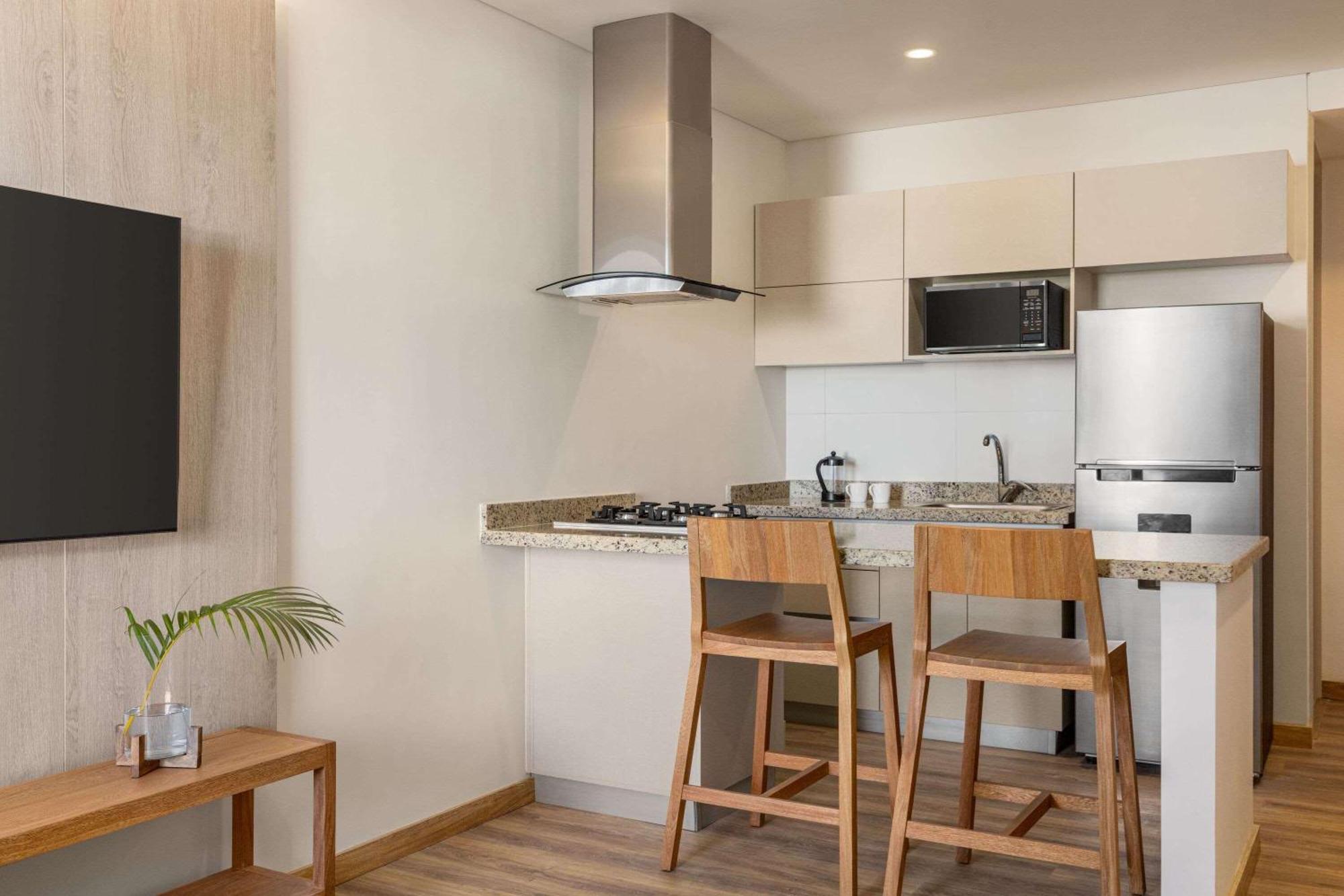 Wyndham Santa Marta Aluna Beach Apartments エクステリア 写真